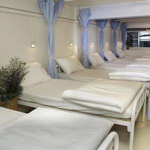 Dormitory Room Mixed
